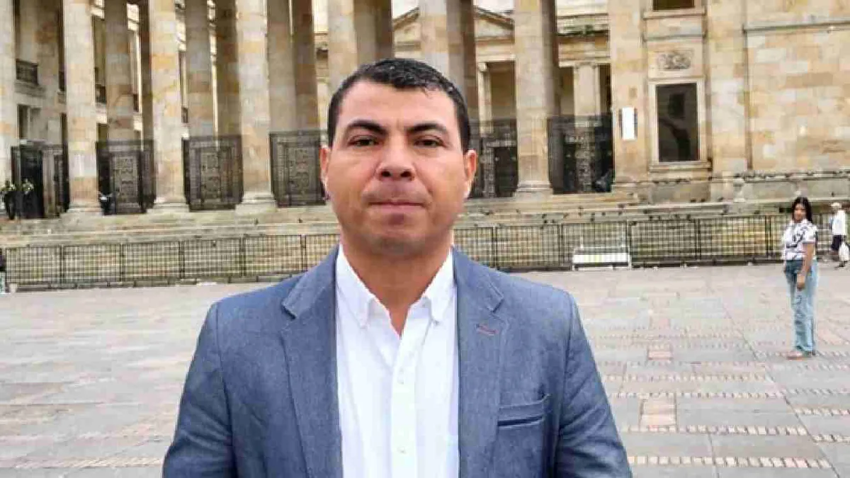 Aparece el candidato al Senado Andrés Vásquez después de dos días de retención