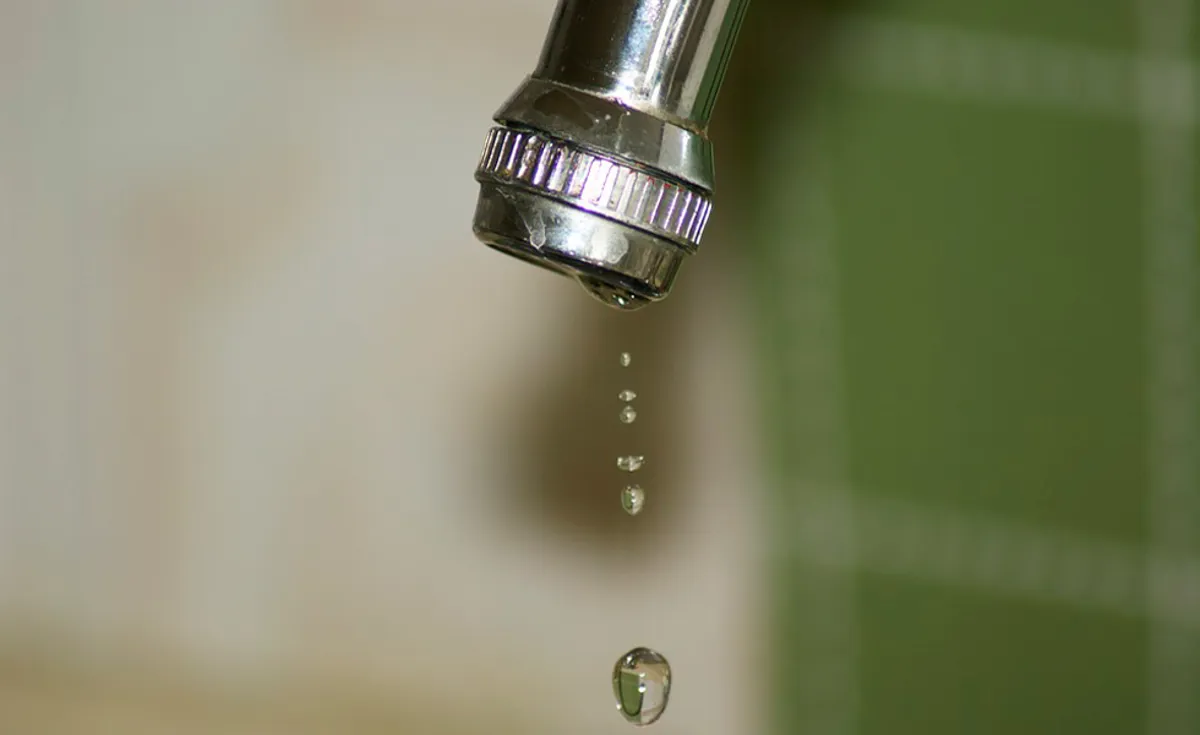 Bogotá implementará racionamiento de agua por bajos niveles en represa de Chingaza
