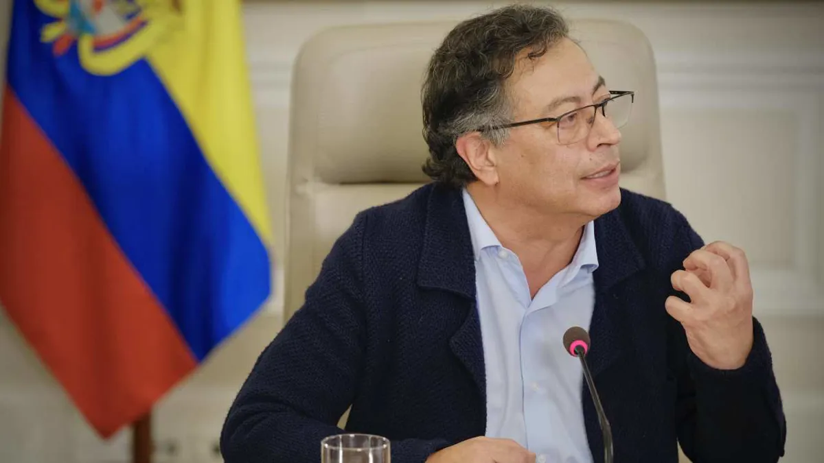 Petro vuelve a denunciar un golpe en su contra y pide a EE.UU. que investigue conspiración