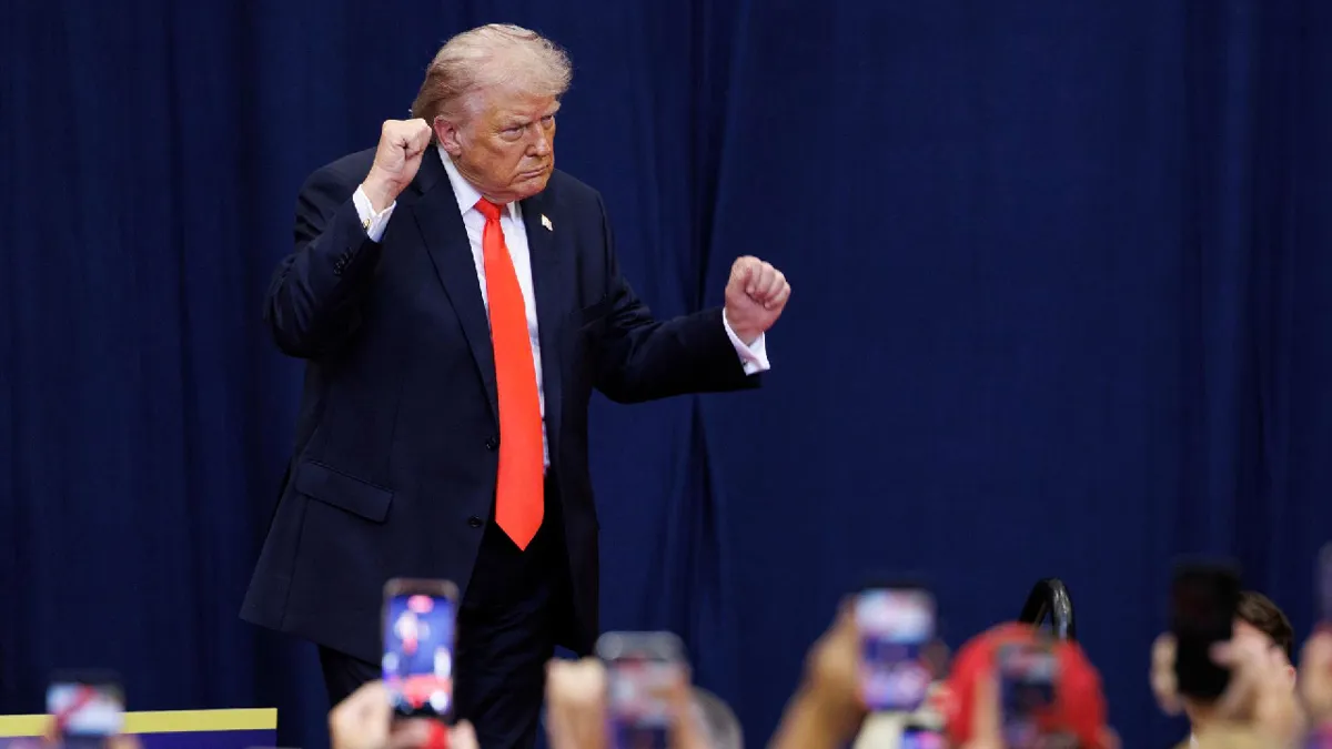 Trump sobre Cuba: “Vamos a tomar posesión casi de inmediato”, tras firmar nuevas sanciones al régimen