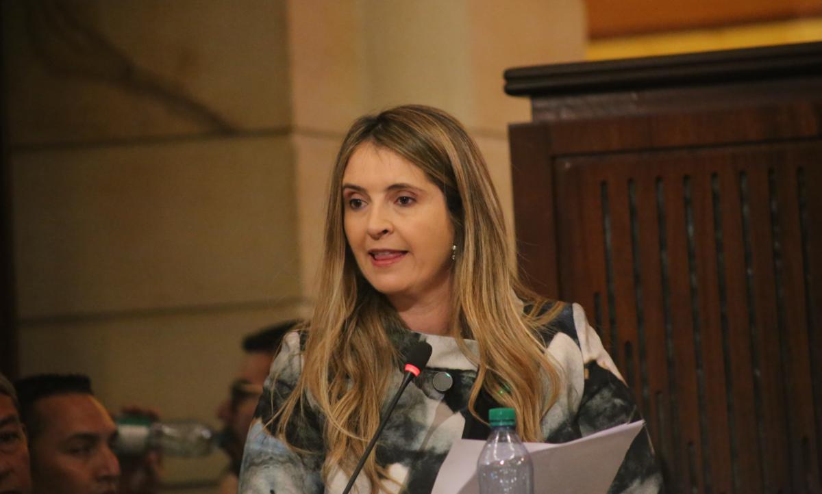 Paloma Valencia propone debate en el Congreso