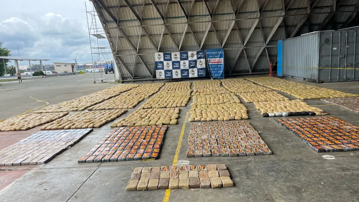 Incautan 2,9 toneladas de marihuana y 500 kilos de cocaína en el Pacífico
