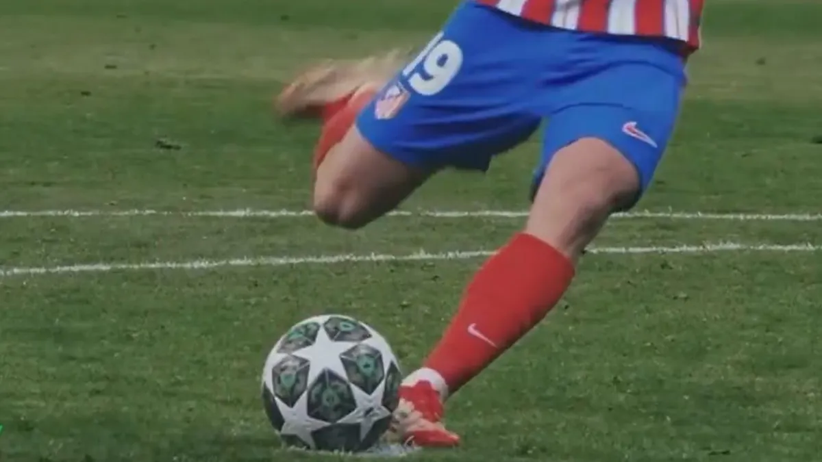 El penalti anulado a Julián Álvarez: la nueva controversia del VAR en la Champions