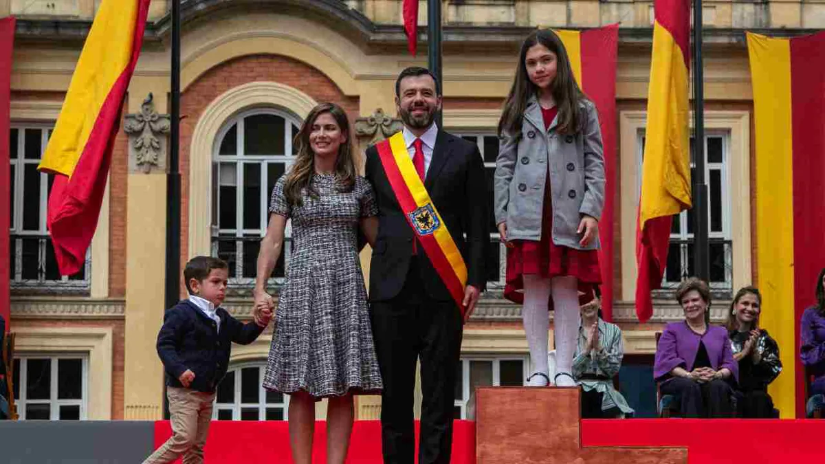 Carlos Fernando Galán se posesionó como nuevo alcalde de Bogotá