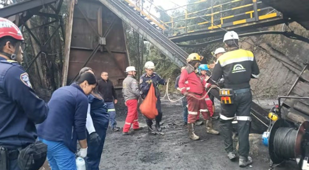 Sutatausa: nueve mineros muertos y seis rescatados tras explosión en mina de carbón en Cundinamarca