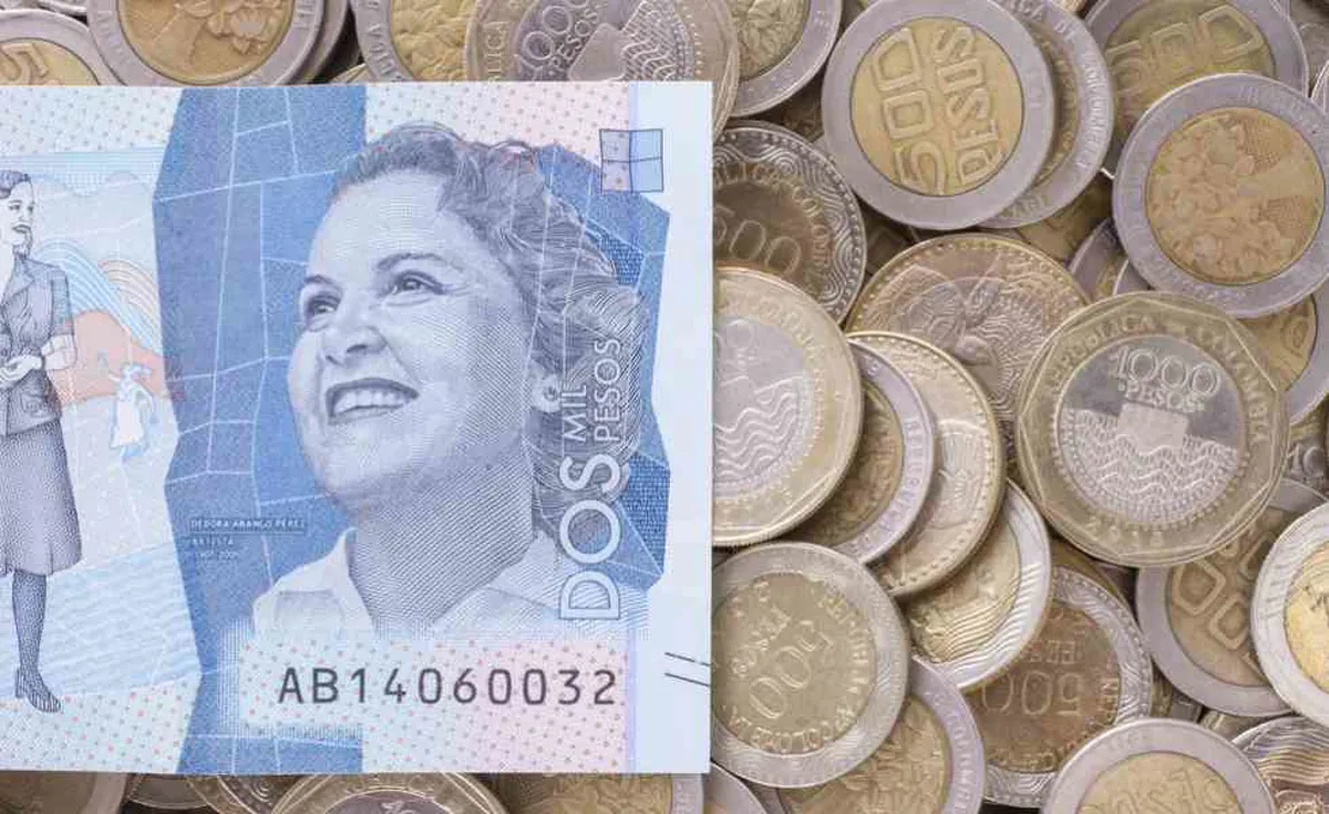 Polémica por decreto del Gobierno que adelanta el recaudo de impuestos de 2026