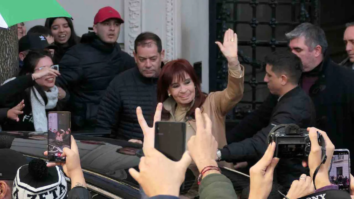 Cristina Fernández pide cumplir su condena con prisión domiciliaria en Buenos Aires