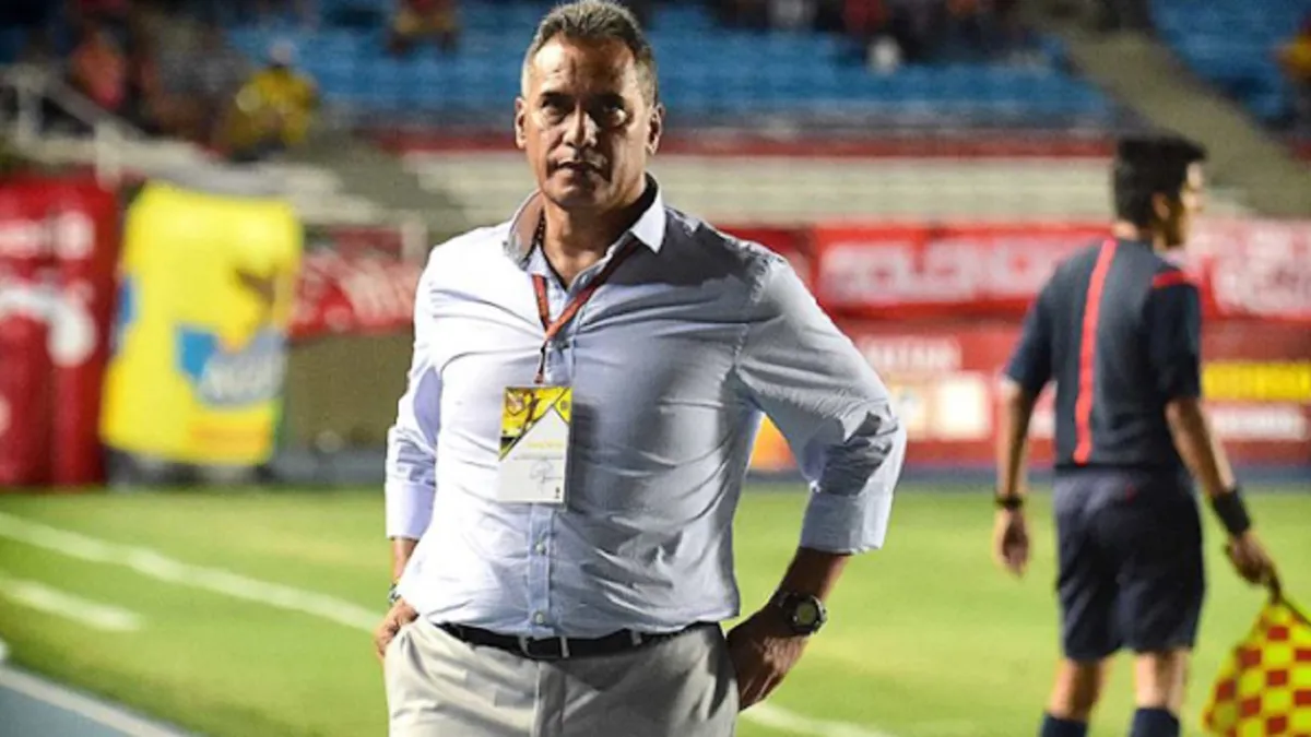 Hernán Torres deja de ser entrenador del Deportivo Cali en medio de crisis de resultados