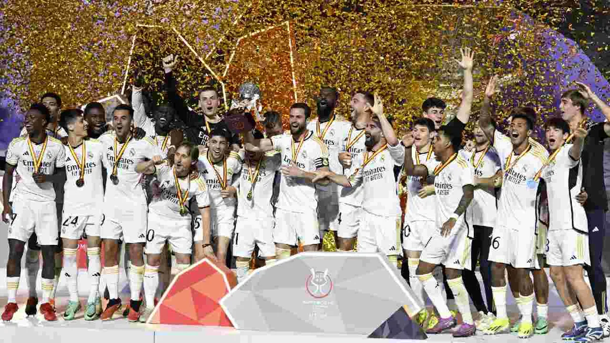 Real Madrid ganó la Supercopa frente a su eterno rival el Barcelona
