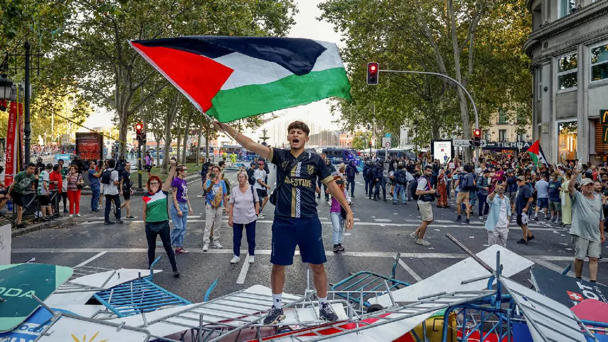 Protestas propalestinas ponen fin antes de tiempo a la Vuelta Ciclista a España