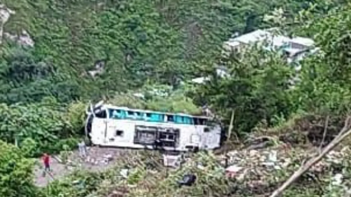 Accidente de bus en vía Ipiales- Pasto deja al menos 12 muertos y varios heridos