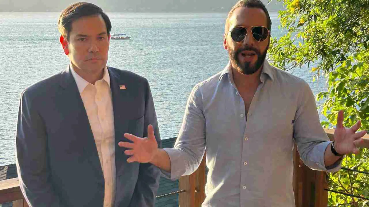 Bukele acepta recibir a migrantes que cometan crímenes en EE.UU