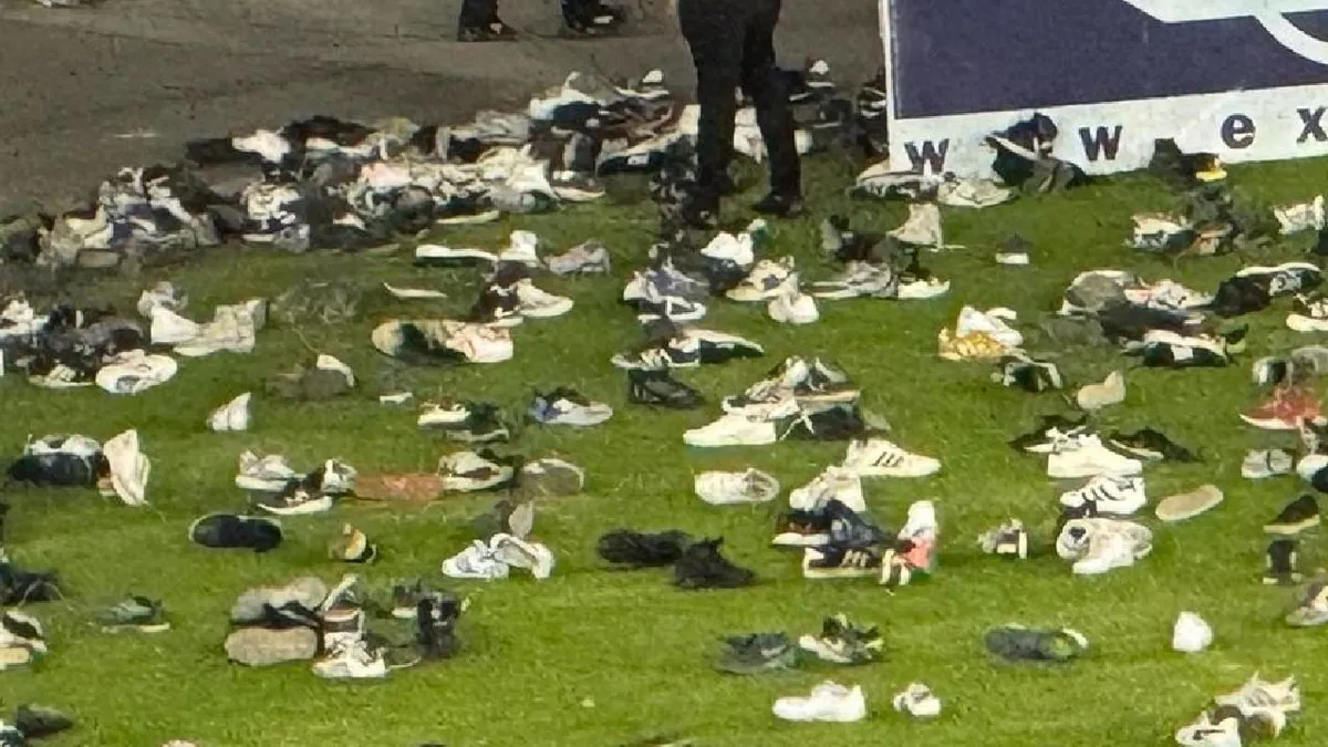 Lluvia de zapatos interrumpe el partido de Millonarios y Unión Magdalena
