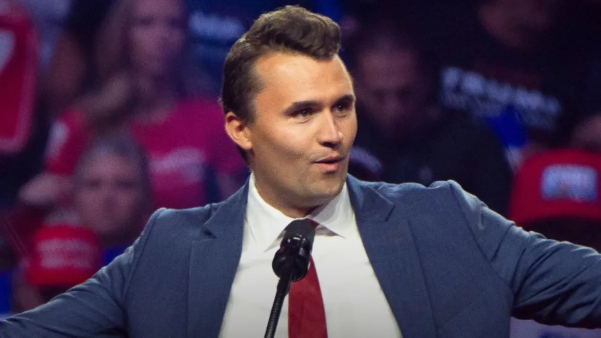 Activista conservador Charlie Kirk, aliado de Trump, es asesinado de un disparo