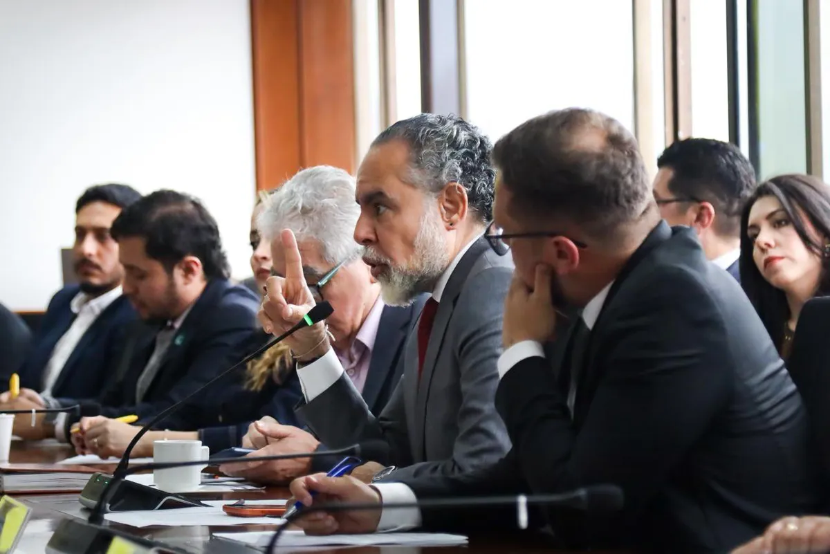 Gobierno refuerza seguridad de candidatos presidenciales en Colombia