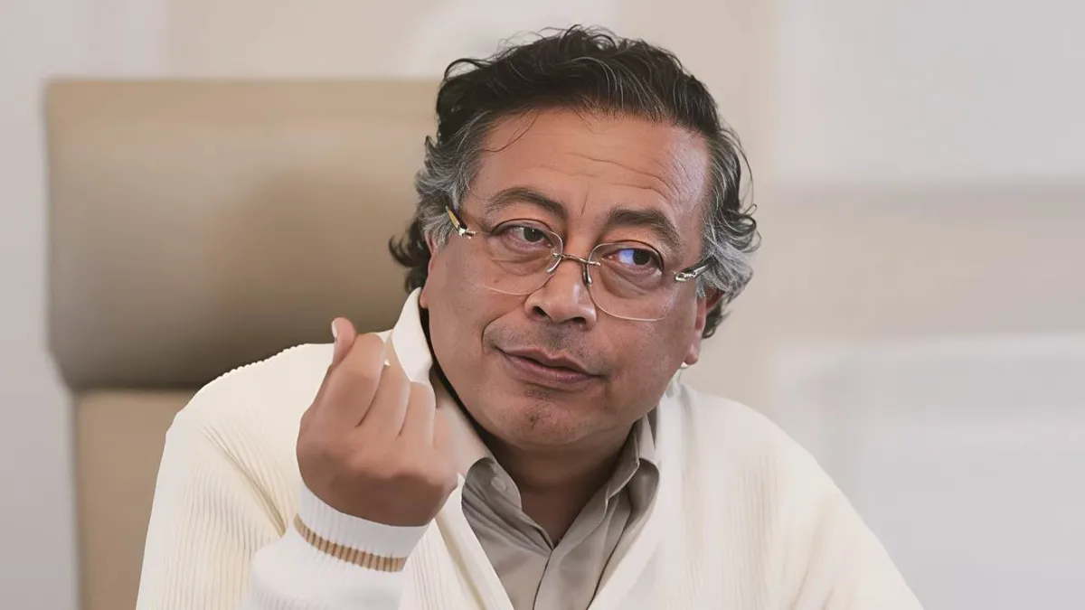 El presidente Gustavo Petro insiste en consulta popular por decreto