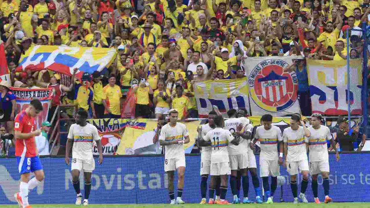 Colombia goleó a Chile 4-0 por Eliminatorias Sudamericanas