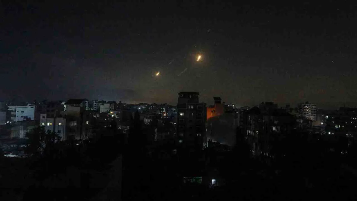 Irán lanza decenas de misiles contra territorio israelí en respuesta por ataques