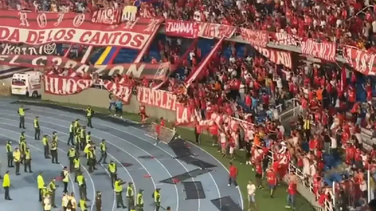 Sancionan al América de Cali con cinco fechas a puerta cerrada tras enfrentamientos