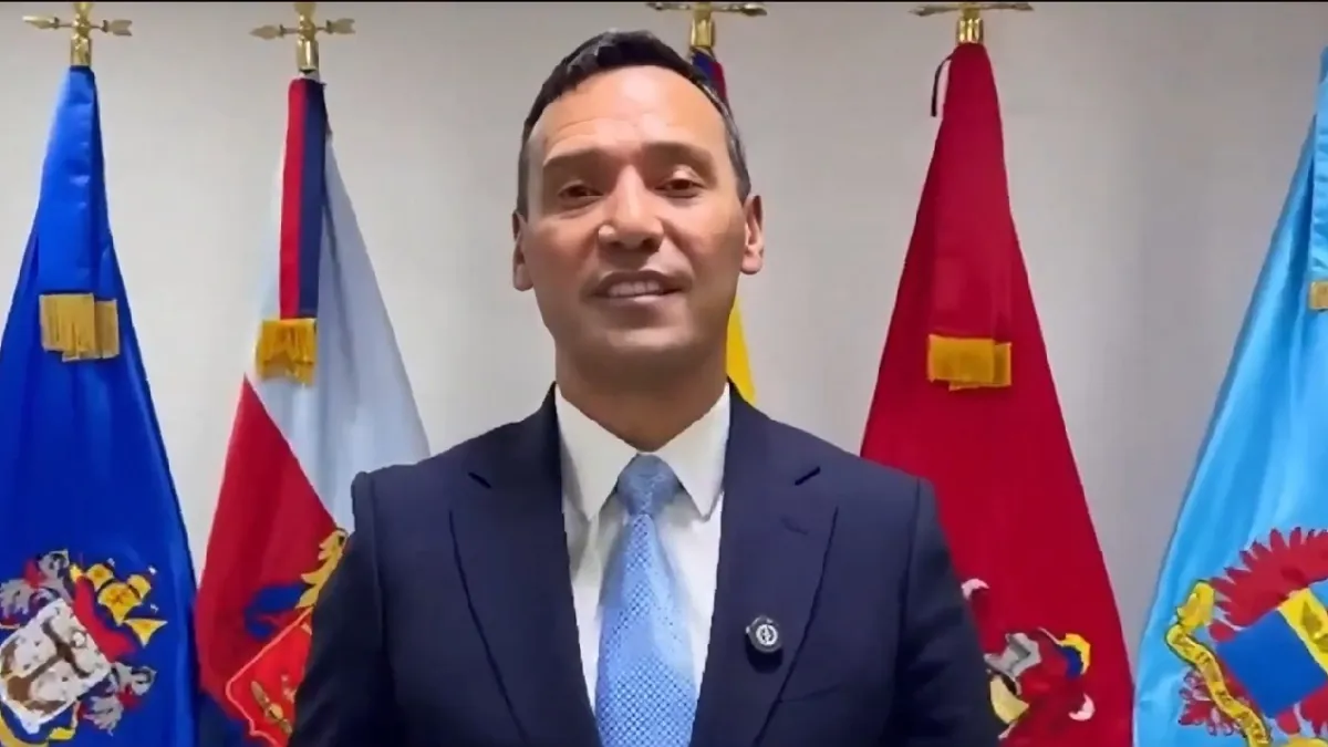 Gobierno oficializó aumento salarial para más de 366.000 policías y militares en Colombia