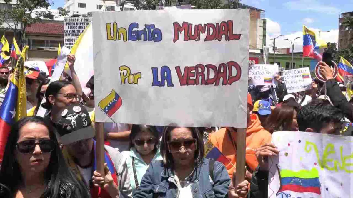 Desde Colombia, cientos de venezolanos protestan contra el “fraude” en las elecciones