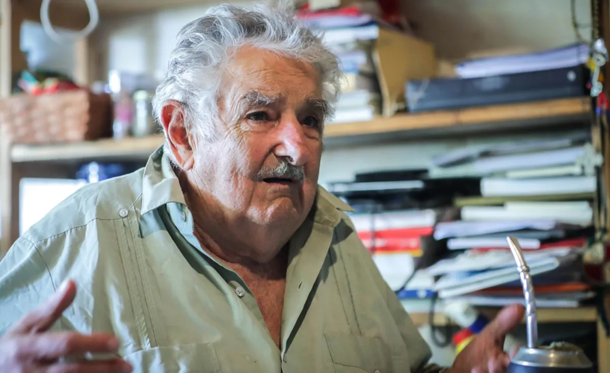 El expresidente uruguayo José Mujica anuncia que tiene un tumor en el esófago