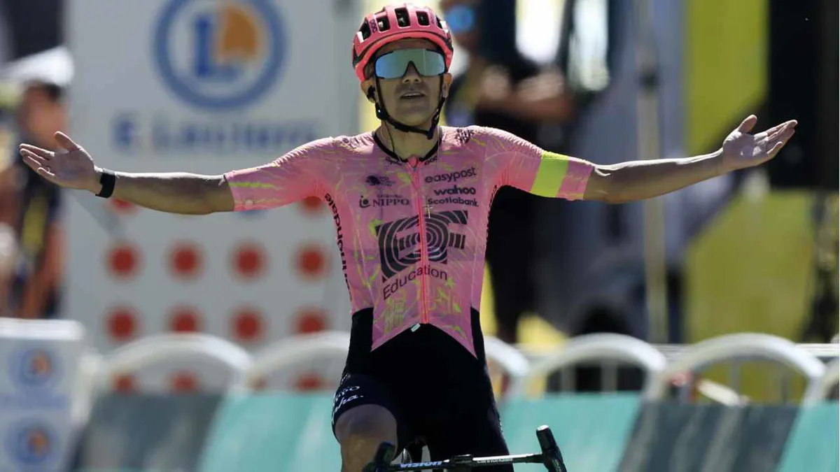 Richard Carapaz triunfa en la etapa 17 del tour de Francia 2024