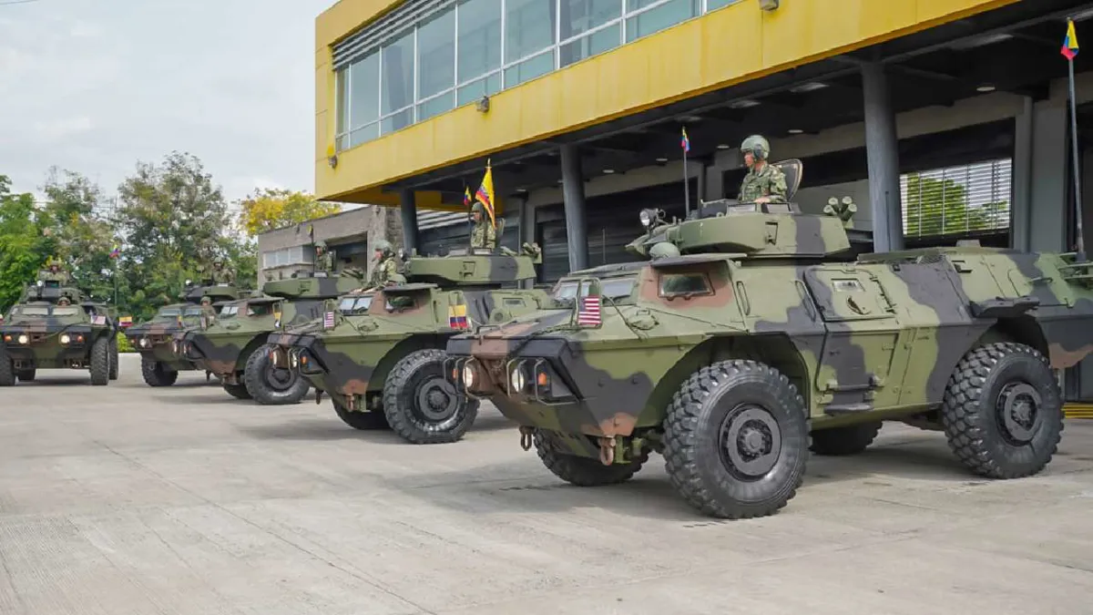 Estados Unidos entrega a Colombia 11 vehículos blindados tras reunión entre Petro y Trump