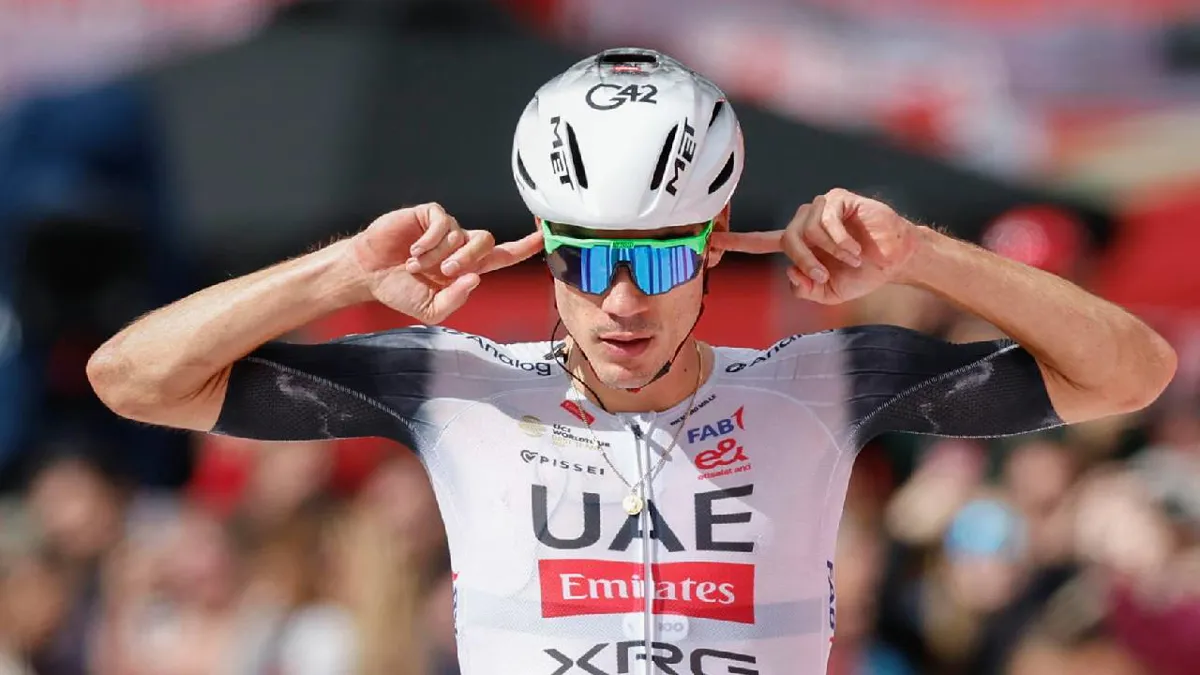 Juan Ayuso se impuso en la séptima etapa la Vuelta España