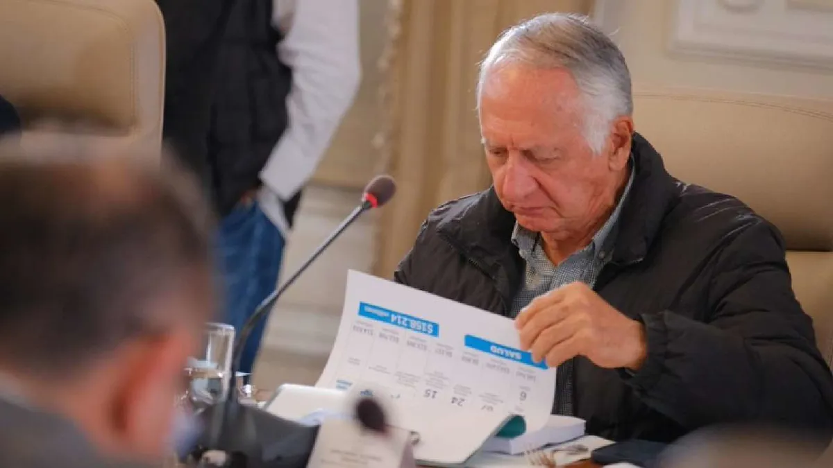 Ministerio de Salud defiende decreto que provocó rebelión de gobernadores contra Petro