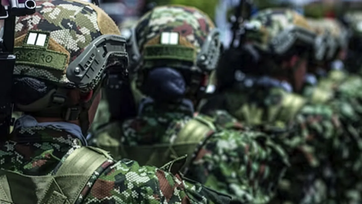 Caen dos miembros del Clan del Golfo durante una operación militar