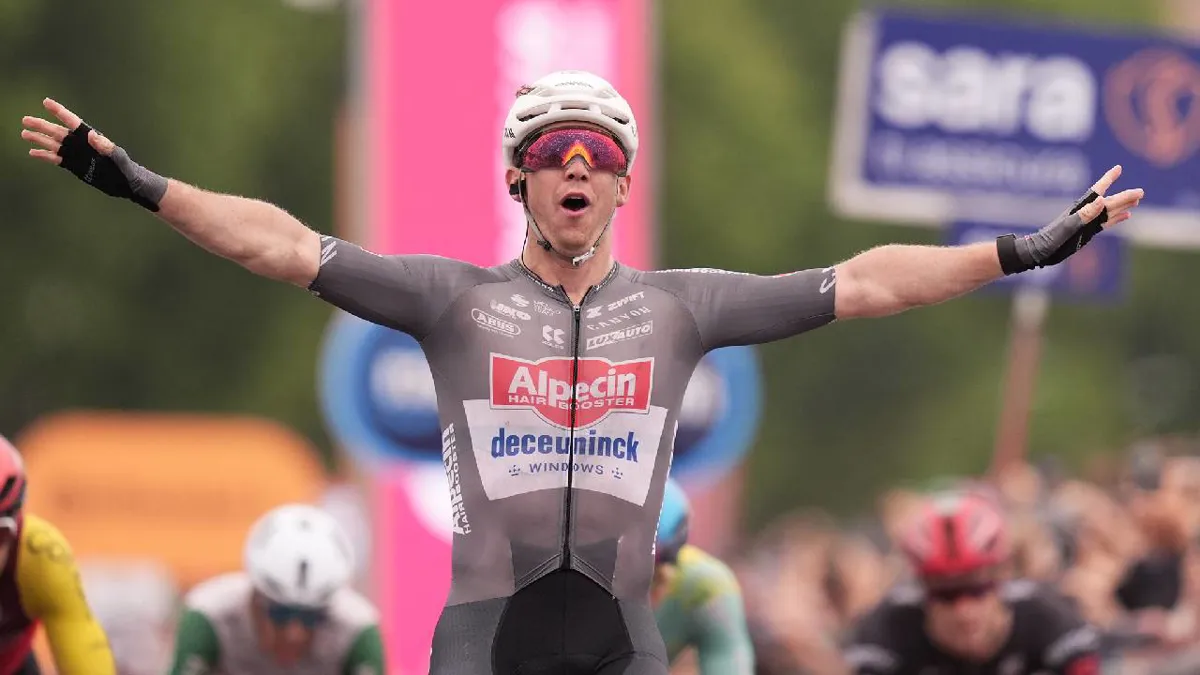 Kaden Groves se impone en etapa accidentada del Giro de Italia