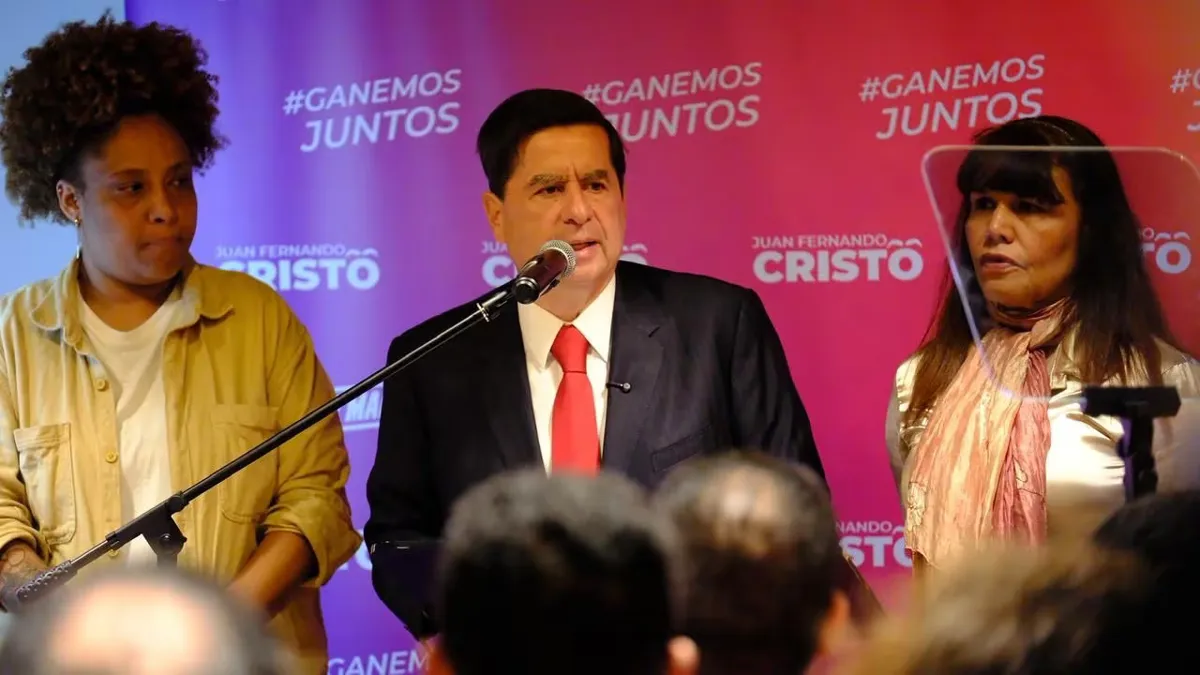 Juan Fernando Cristo lanza su candidatura presidencial y apunta a buscar consensos