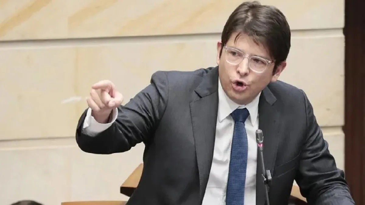 Centro Democrático califica asesinato de Miguel Uribe Turbay como “golpe a la democracia”