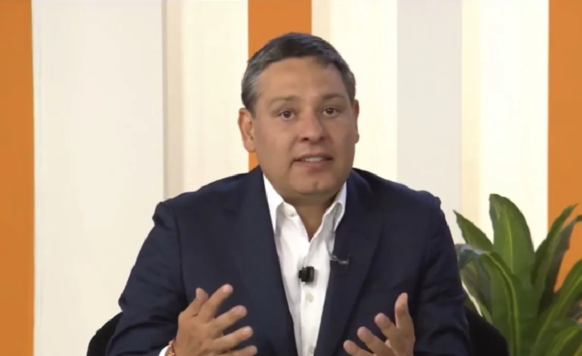 Mauricio Lizcano critica la ‘Paz Total’ y rechaza nuevos impuestos en Colombia