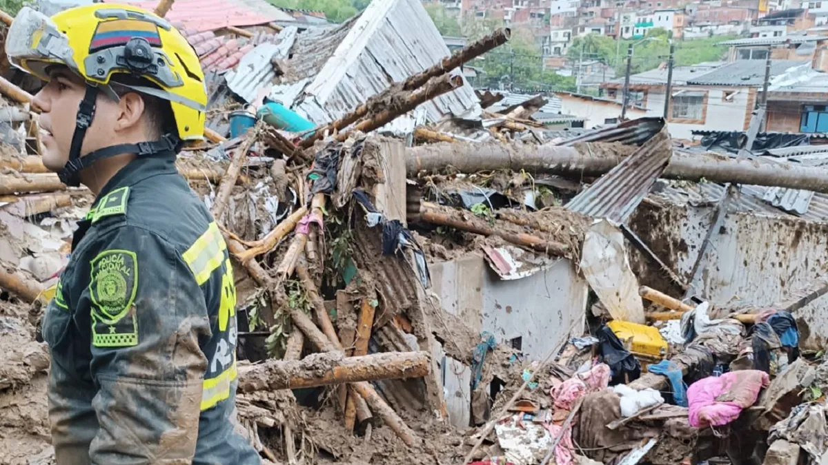 Al menos tres muertos en un derrumbe en Dosquebradas, Risaralda