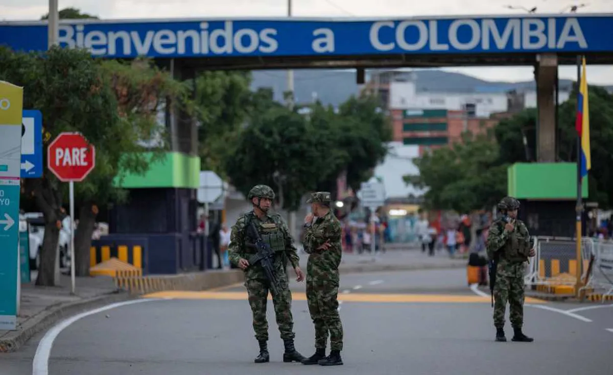 Petro refuerza frontera con Venezuela por seguridad y para atender a posibles refugiados