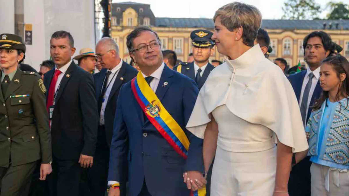 Gobierno sale en defensa de Verónica Alcocer tras escándalo por gastos millonarios