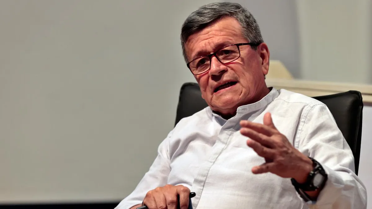 Fiscalía reactiva las órdenes de captura a los negociadores de paz del Eln