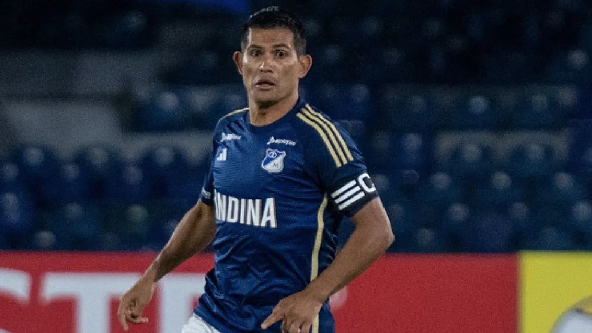Jugador de Millonarios denuncia que sus hijos fueron insultados tras derrota en Bogotá