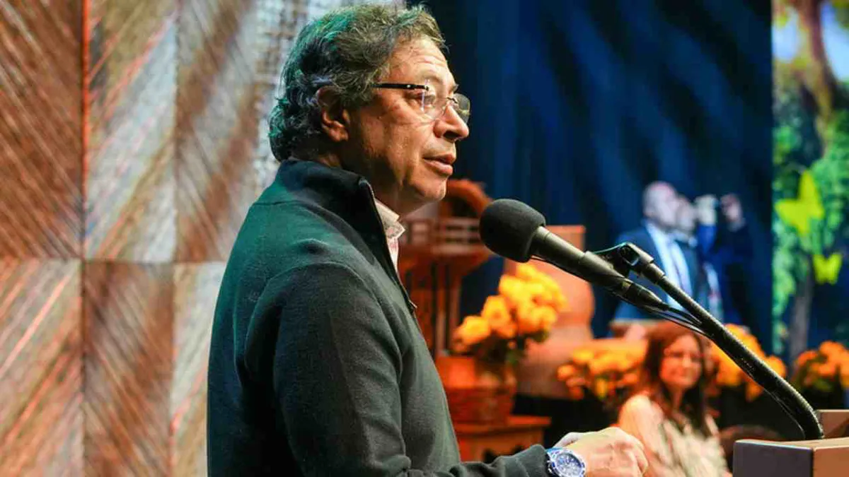 Petro nombra a Julián Molina como nuevo ministro de las TIC