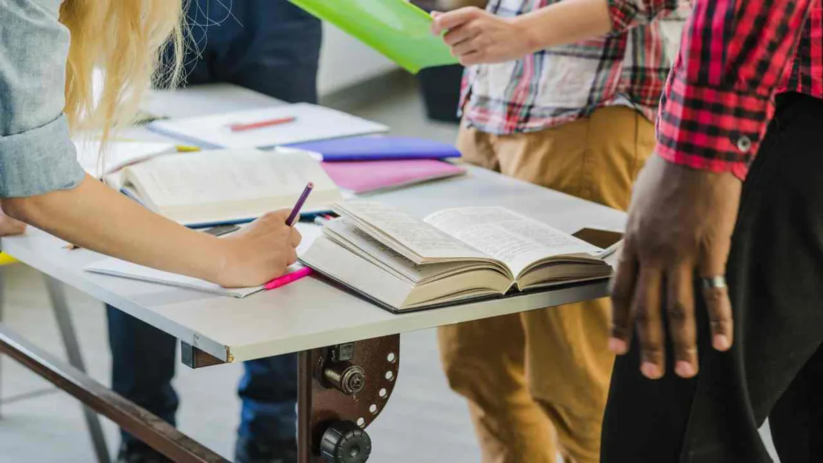 Latinoamérica incrementa las inscripciones en educación universitaria un 32 %