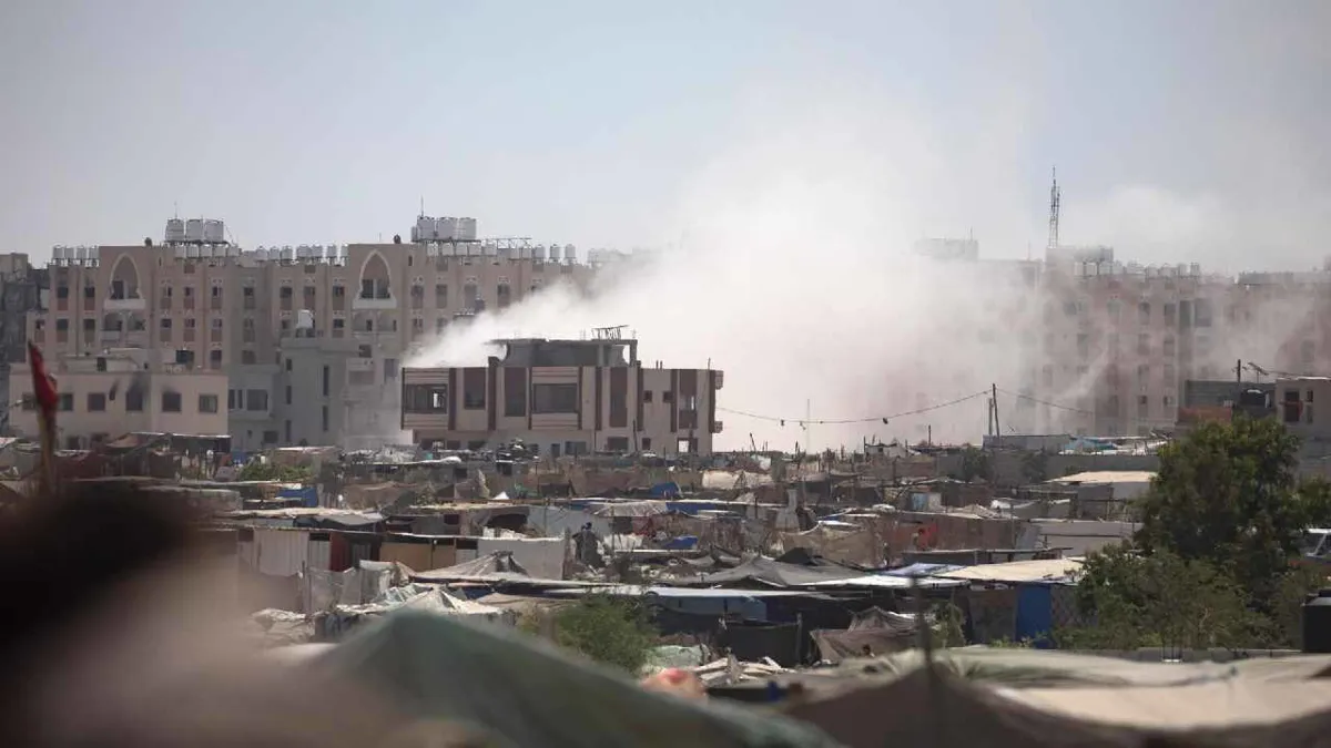 Al menos 40 muertos deja reciente bombardeo de Israel en la zona humanitaria de Gaza