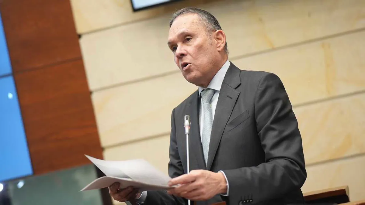 Efraín Cepeda anuncia que aspirará a la Presidencia en 2026
