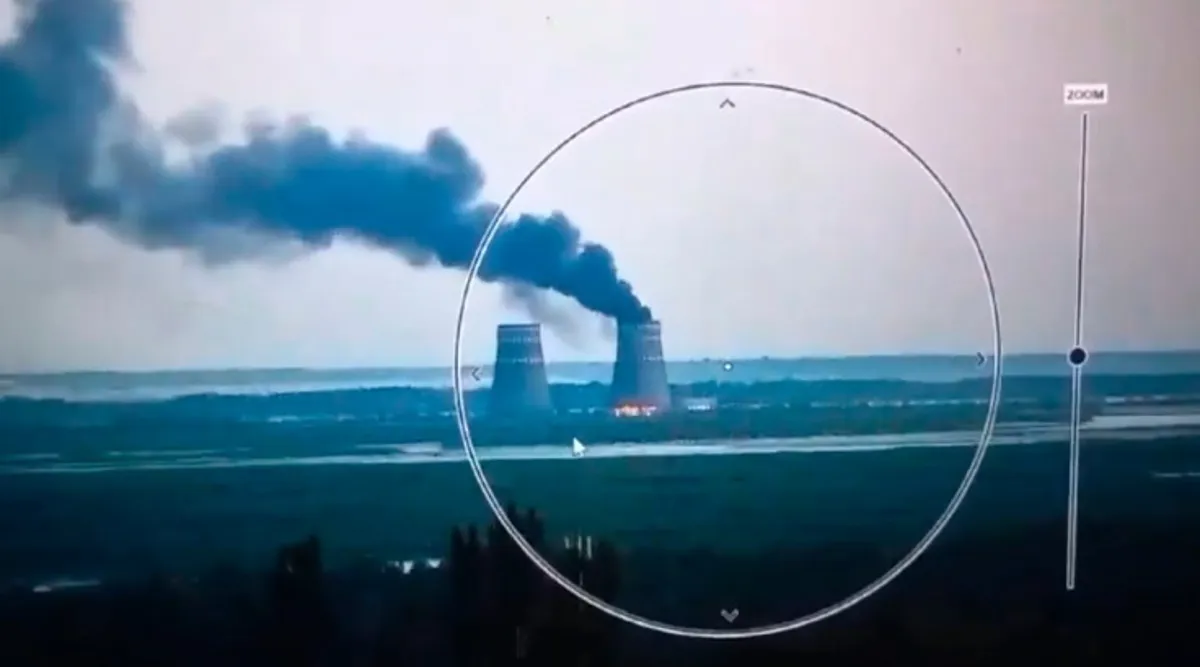 Presidente Zelenski dice que los rusos iniciaron un fuego en la planta nuclear de Zaporiya