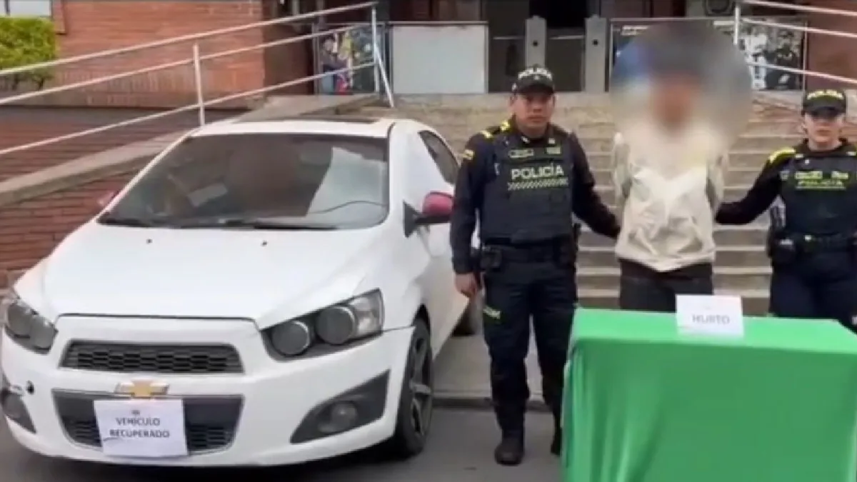Capturan a hombre por hurto de vehículo en Bogotá tras persecución policial