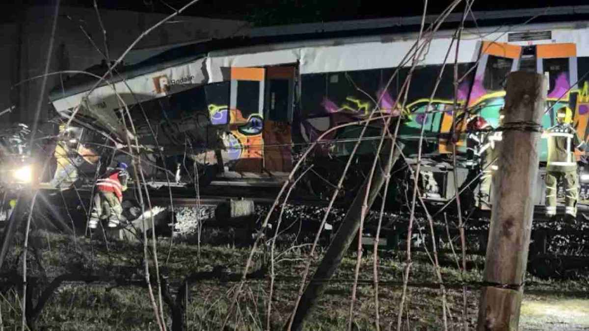 Al menos 20 heridos en un nuevo accidente de tren en España