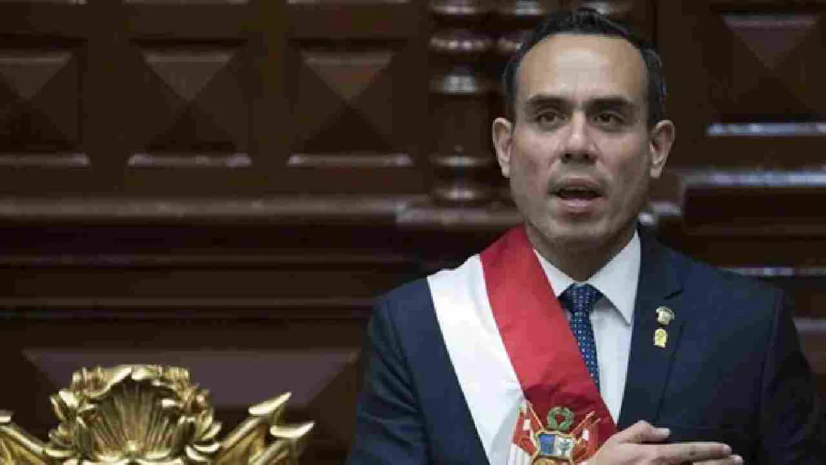 Congreso de Perú destituye al presidente José Jerí