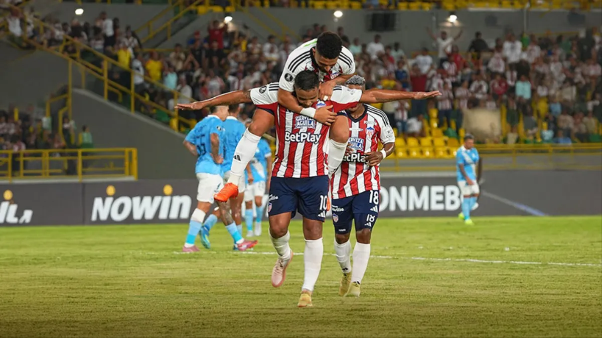 Junior venció 3-2 a Sporting Cristal y sigue con la esperanza de clasificación a Sudamericana 