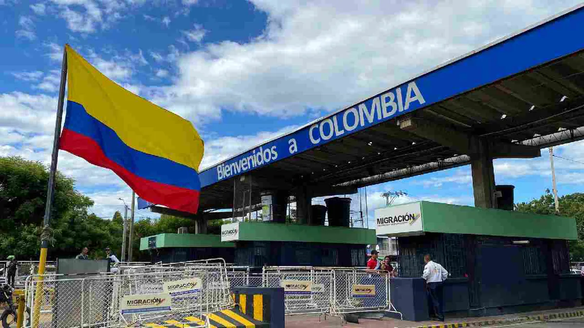 Colombia cierra temporalmente la frontera con Venezuela por elecciones en ese país